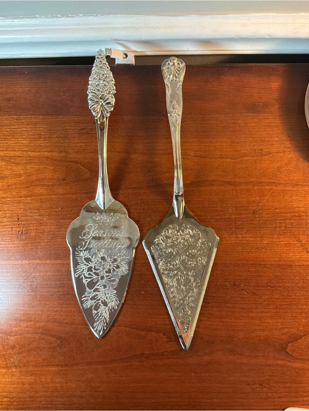 2 Avon Silver plated Holiday Pie Servers - Floral‎ Engraved Set
